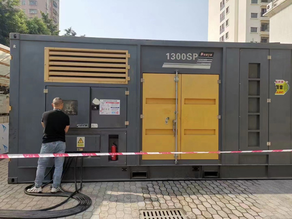 宁蒗100kw柴油发电机组的机油应该如何选择？